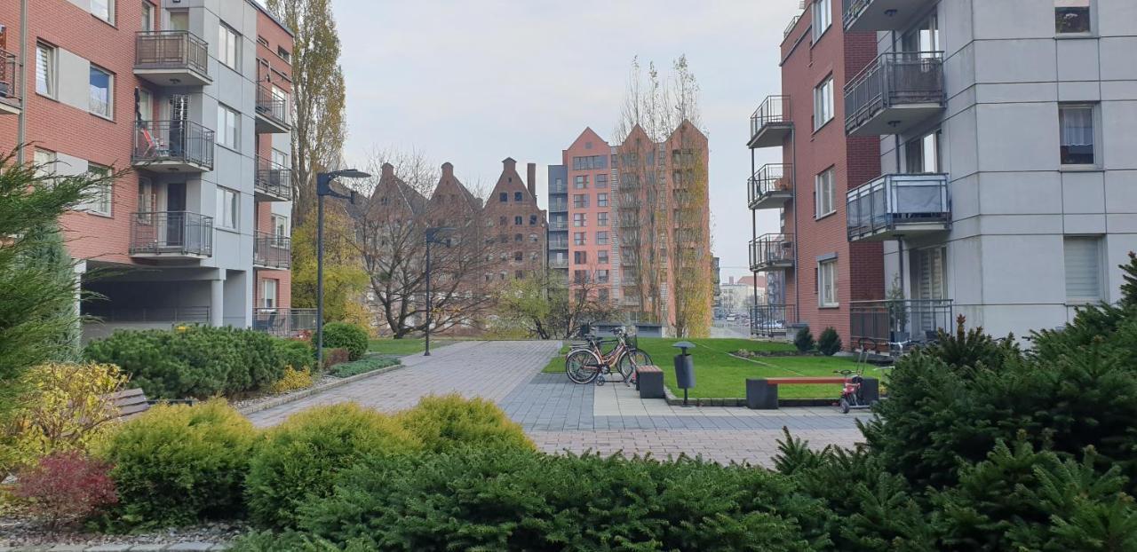 Apartament Pod Trzema Niebieskimi Kaczorami Apartment Gdańsk Exterior foto